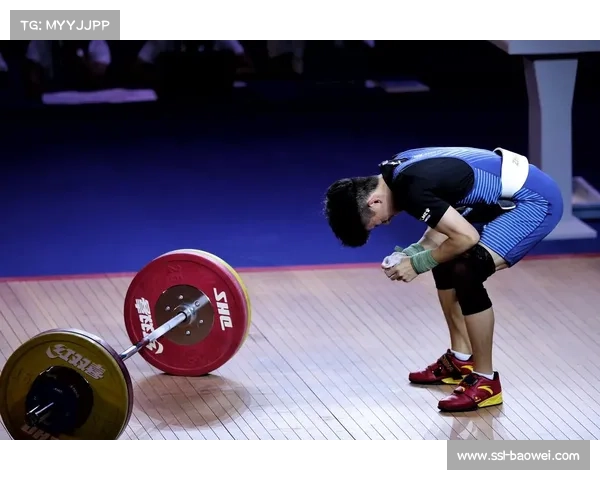 石龙体校陈苏媚：十年磨一剑，科学训练破除举重“影响发育”误解